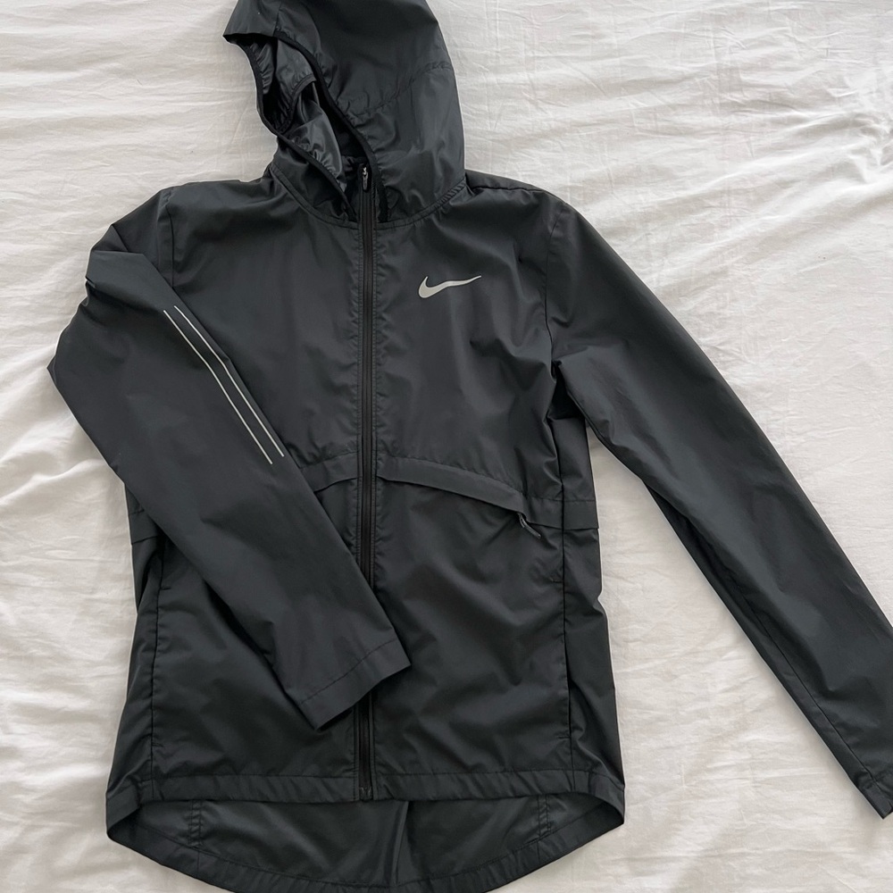 Nike Women's Black Hooded Running Jacket with Reflective Swoosh
